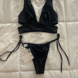 Vitamin A Milana Bottom Black